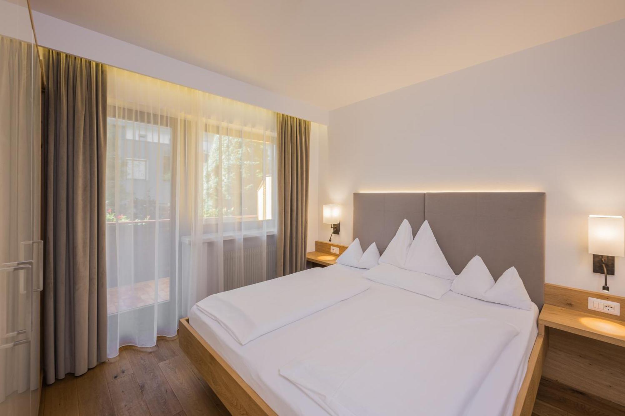 Hotel Fameli Olang Phòng bức ảnh