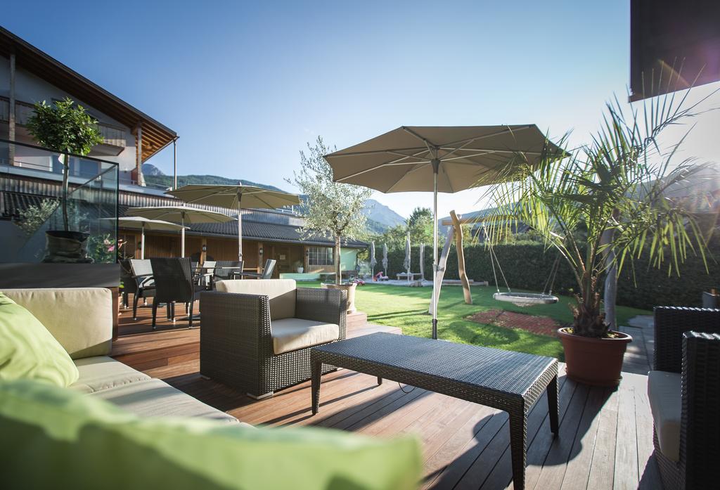 Hotel Fameli Olang Ngoại thất bức ảnh