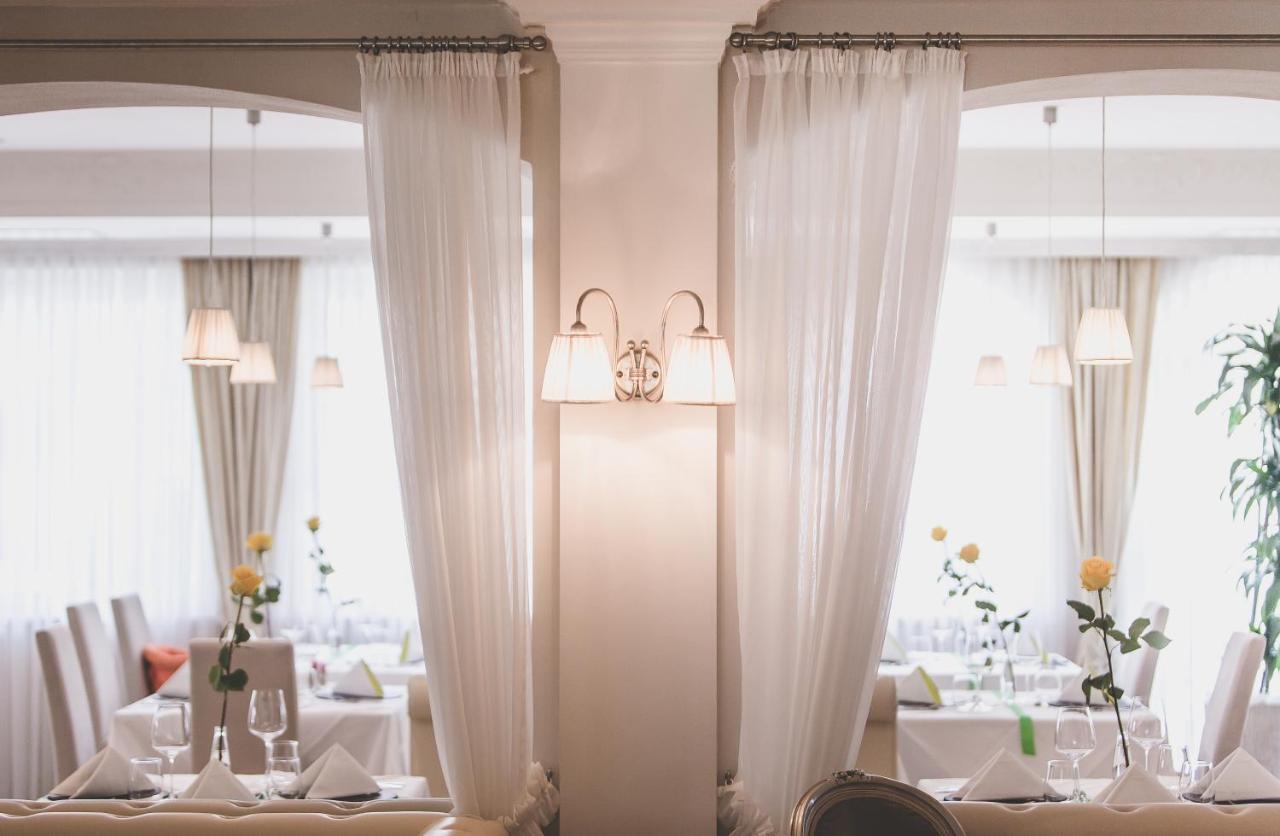 Hotel Fameli Olang Ngoại thất bức ảnh